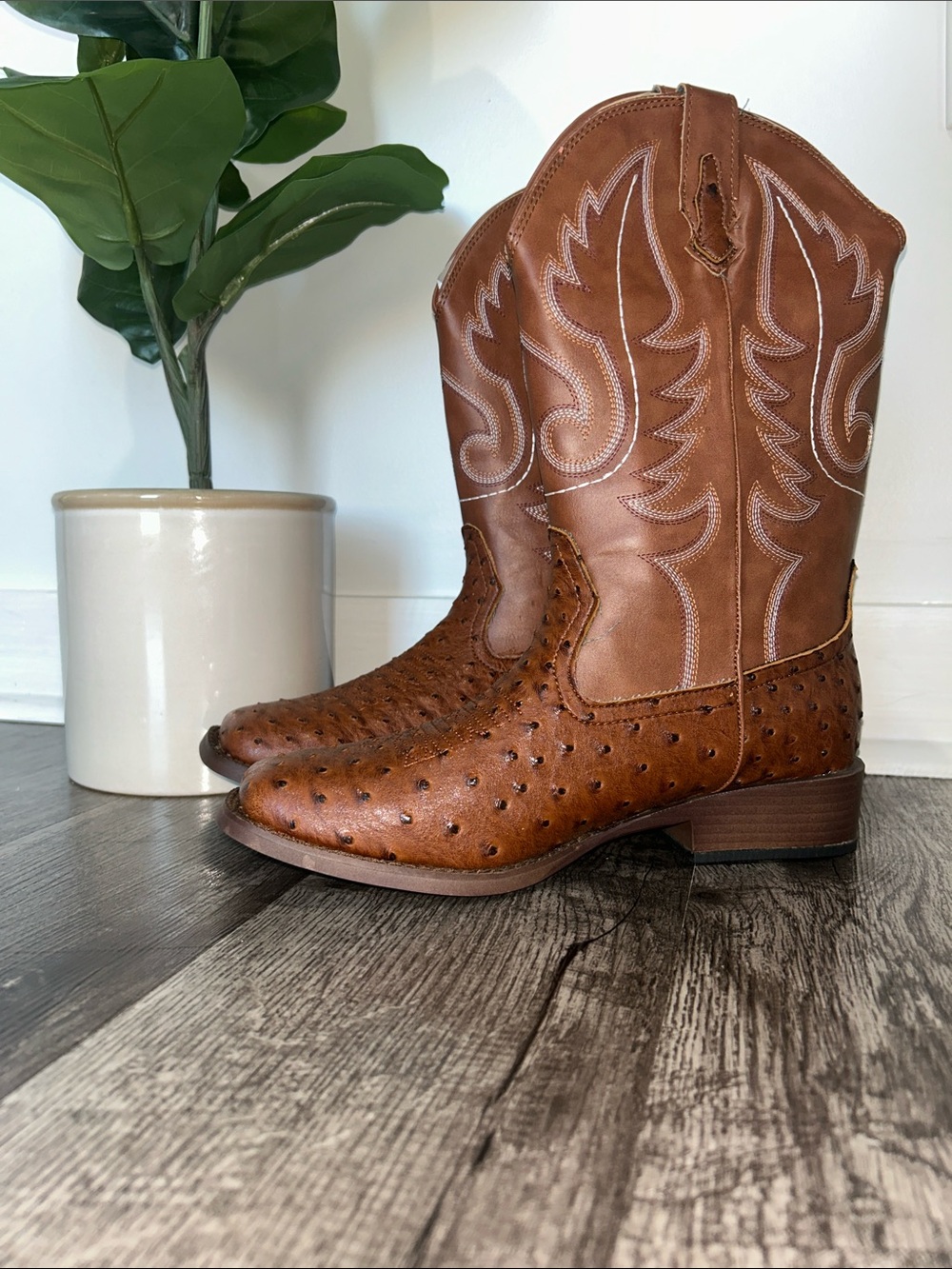 Women’s Roper Ostrich Leather Western Boots | MSRP $170